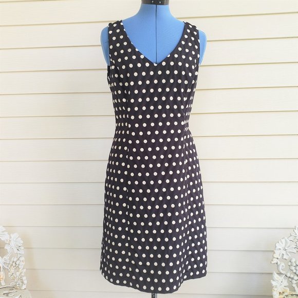 Lauren Ralph Lauren Dresses & Skirts - Lauren Ralph Lauren sleeveless polka dot midi dress